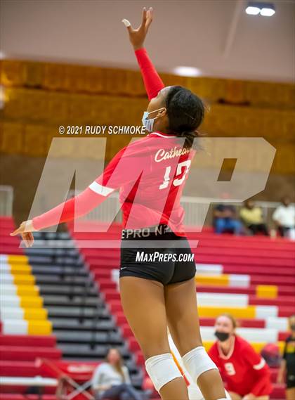 Thumbnail 2 in Poite Loma vs Cathedral Catholic  photogallery.