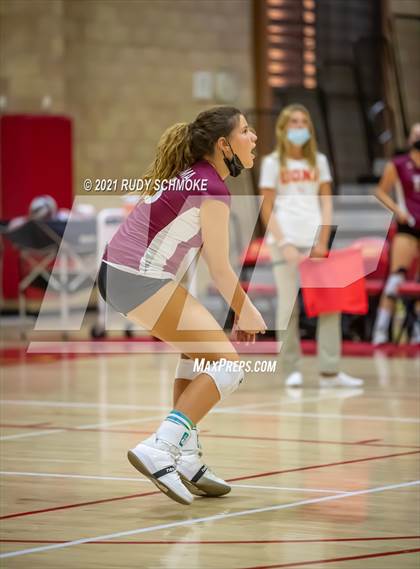 Thumbnail 1 in Poite Loma vs Cathedral Catholic  photogallery.