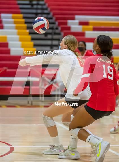 Thumbnail 2 in Poite Loma vs Cathedral Catholic  photogallery.