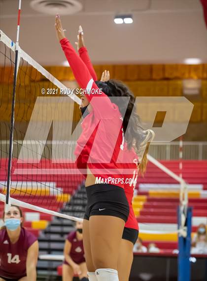 Thumbnail 3 in Poite Loma vs Cathedral Catholic  photogallery.