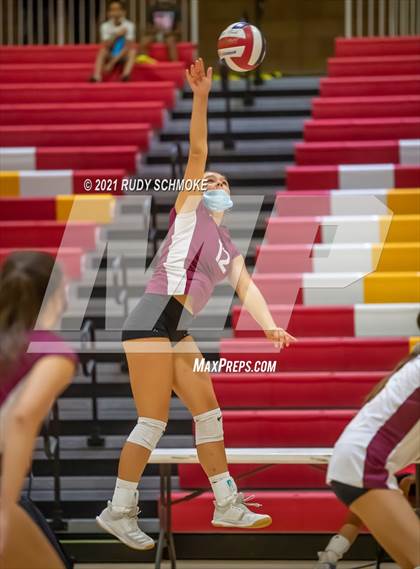 Thumbnail 1 in Poite Loma vs Cathedral Catholic  photogallery.