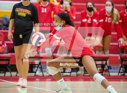 Thumbnail 1 in Poite Loma vs Cathedral Catholic  photogallery.