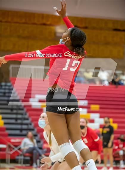 Thumbnail 2 in Poite Loma vs Cathedral Catholic  photogallery.