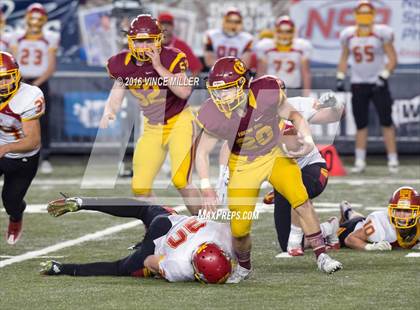 Thumbnail 2 in Kamiakin vs. O'Dea (WIAA 3A Final)  photogallery.