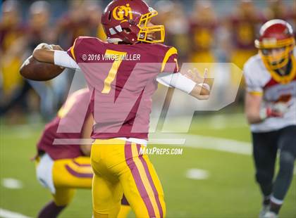 Thumbnail 3 in Kamiakin vs. O'Dea (WIAA 3A Final)  photogallery.