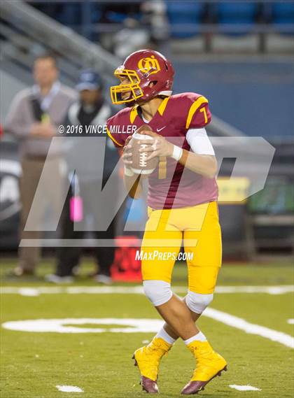 Thumbnail 2 in Kamiakin vs. O'Dea (WIAA 3A Final)  photogallery.