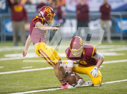 Thumbnail 3 in Kamiakin vs. O'Dea (WIAA 3A Final)  photogallery.
