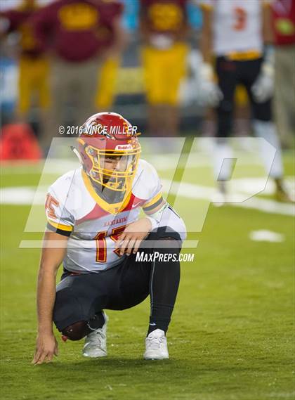 Thumbnail 2 in Kamiakin vs. O'Dea (WIAA 3A Final)  photogallery.