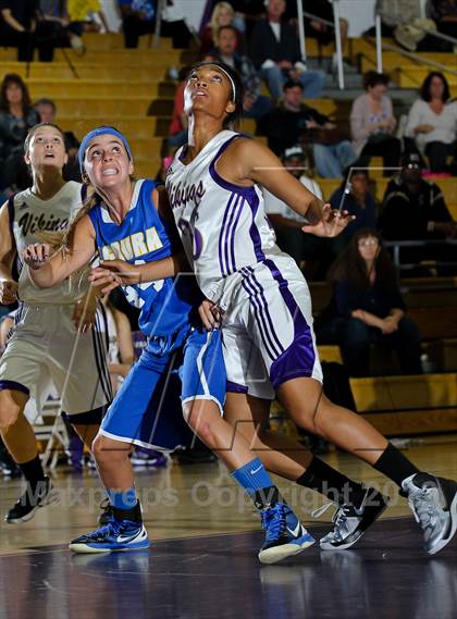 Thumbnail 3 in Agoura @ Valencia photogallery.