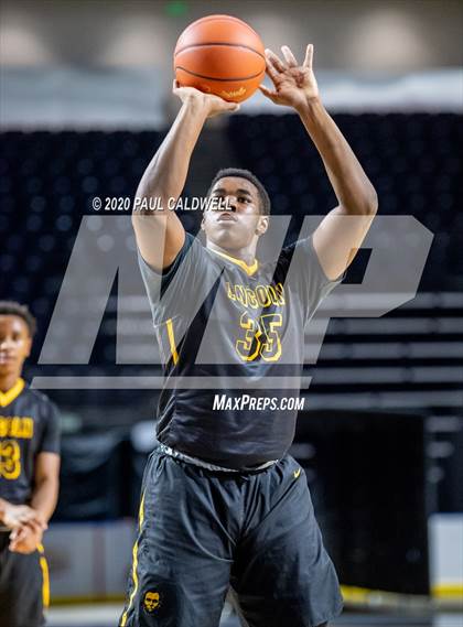 Thumbnail 1 in Lincoln vs. Eastlake (King Showcase) photogallery.