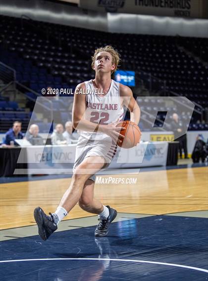 Thumbnail 3 in Lincoln vs. Eastlake (King Showcase) photogallery.
