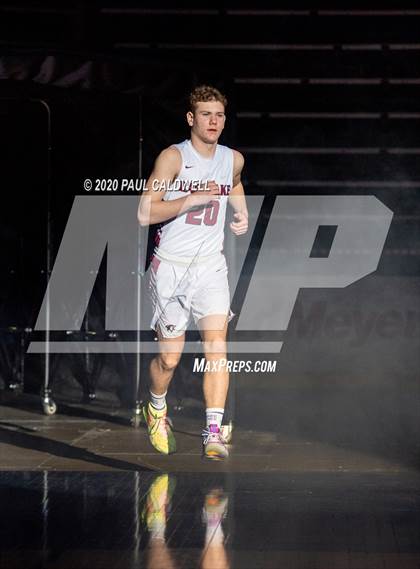 Thumbnail 1 in Lincoln vs. Eastlake (King Showcase) photogallery.