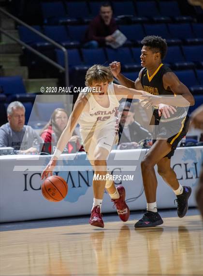 Thumbnail 1 in Lincoln vs. Eastlake (King Showcase) photogallery.