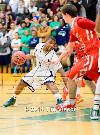 Thumbnail 3 in Regis Jesuit @ Overland photogallery.