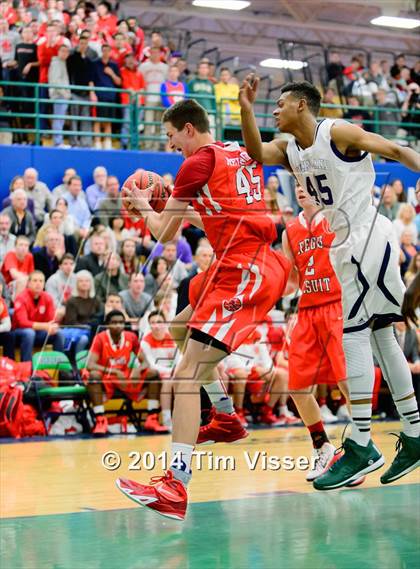 Thumbnail 3 in Regis Jesuit @ Overland photogallery.