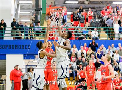 Thumbnail 2 in Regis Jesuit @ Overland photogallery.