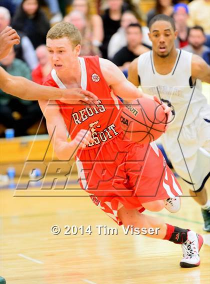 Thumbnail 2 in Regis Jesuit @ Overland photogallery.