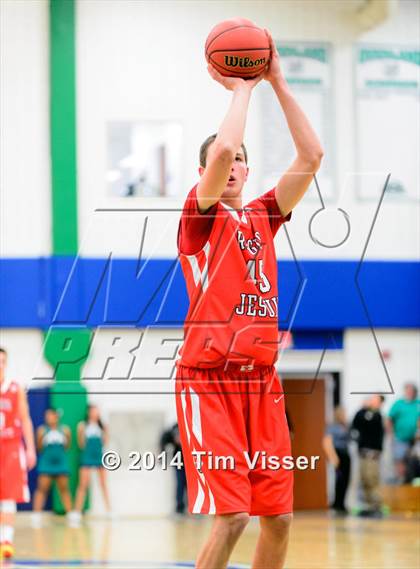 Thumbnail 2 in Regis Jesuit @ Overland photogallery.