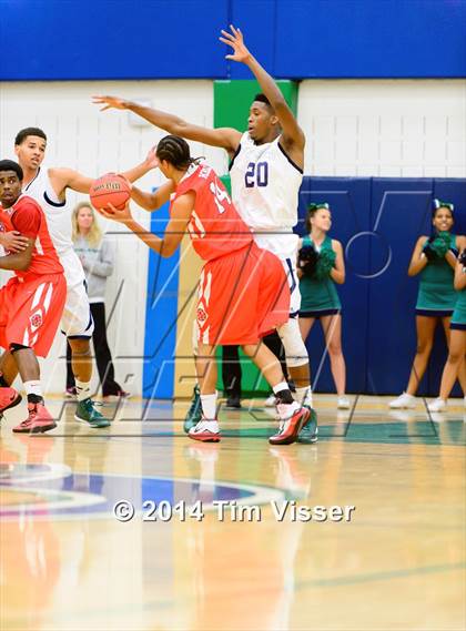 Thumbnail 1 in Regis Jesuit @ Overland photogallery.