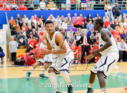Thumbnail 1 in Regis Jesuit @ Overland photogallery.