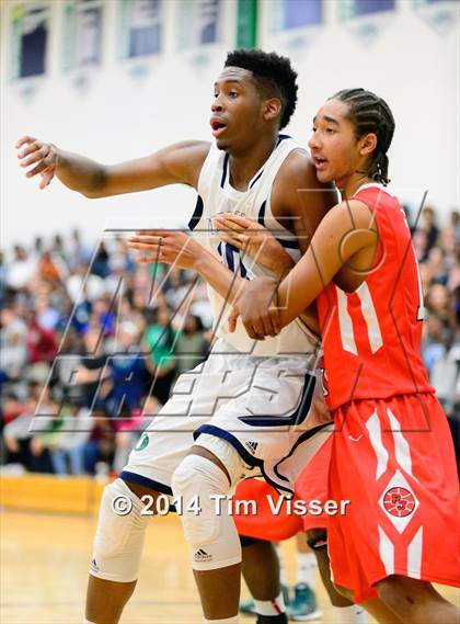 Thumbnail 1 in Regis Jesuit @ Overland photogallery.