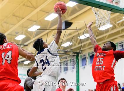 Thumbnail 3 in Regis Jesuit @ Overland photogallery.