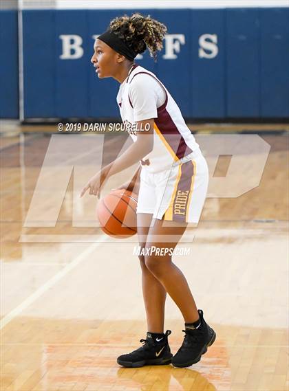 Thumbnail 1 in Mountain Pointe vs Highland (Nike Tournament of Champions) photogallery.