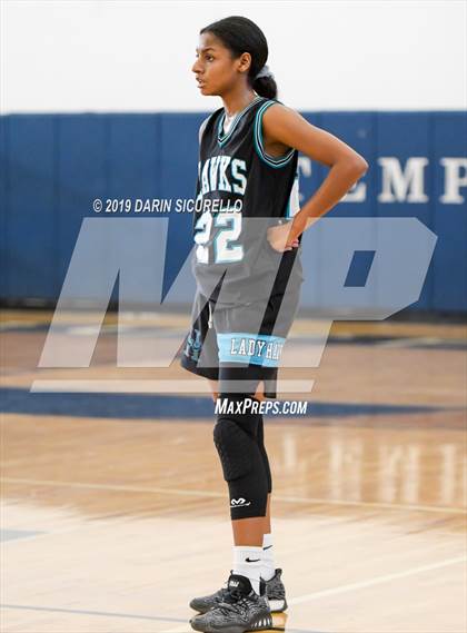 Thumbnail 2 in Mountain Pointe vs Highland (Nike Tournament of Champions) photogallery.