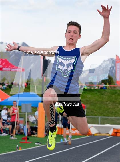 Thumbnail 1 in Utah County Invitational (Long Jump) photogallery.