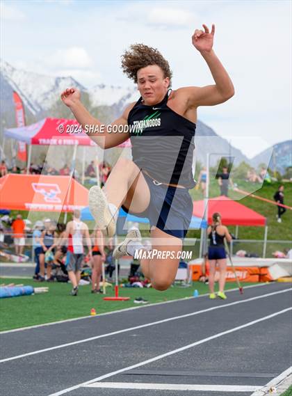 Thumbnail 1 in Utah County Invitational (Long Jump) photogallery.