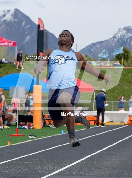 Thumbnail 2 in Utah County Invitational (Long Jump) photogallery.