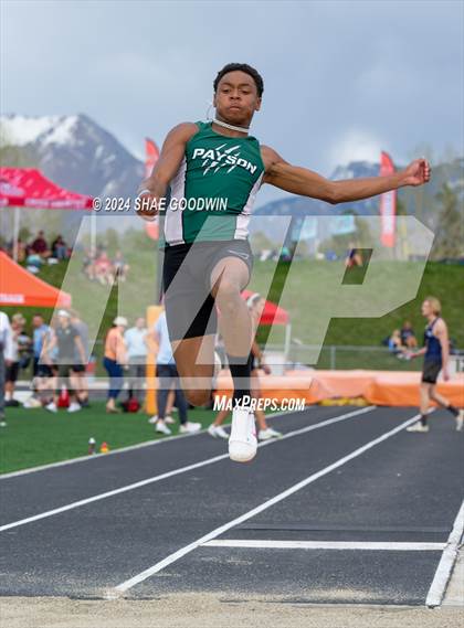 Thumbnail 3 in Utah County Invitational (Long Jump) photogallery.