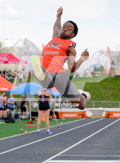 Thumbnail 3 in Utah County Invitational (Long Jump) photogallery.
