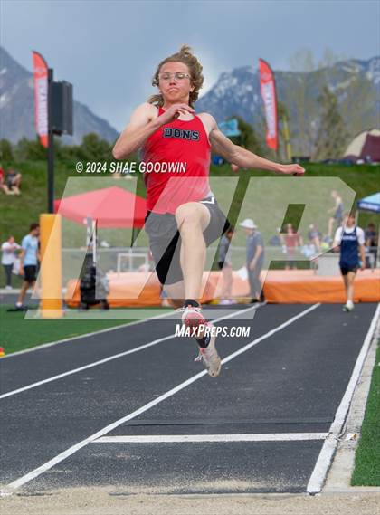 Thumbnail 2 in Utah County Invitational (Long Jump) photogallery.