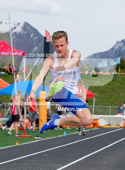 Thumbnail 1 in Utah County Invitational (Long Jump) photogallery.