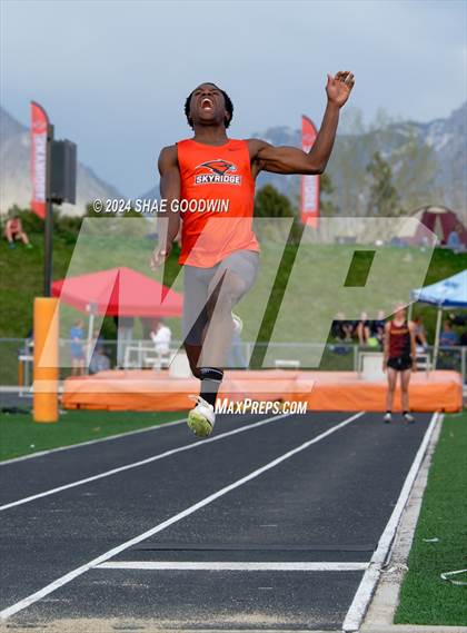 Thumbnail 3 in Utah County Invitational (Long Jump) photogallery.
