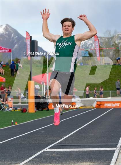 Thumbnail 2 in Utah County Invitational (Long Jump) photogallery.