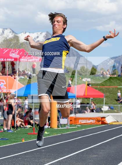 Thumbnail 2 in Utah County Invitational (Long Jump) photogallery.
