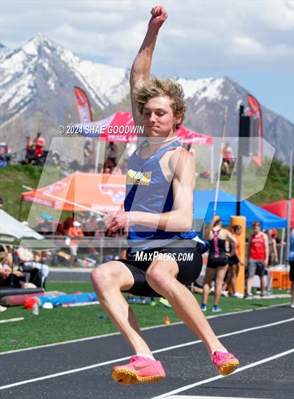 Thumbnail 1 in Utah County Invitational (Long Jump) photogallery.