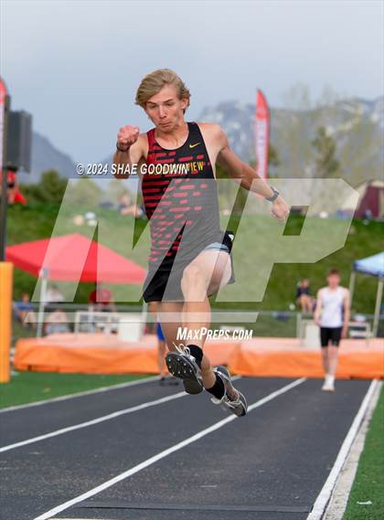 Thumbnail 2 in Utah County Invitational (Long Jump) photogallery.