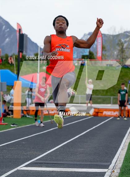 Thumbnail 1 in Utah County Invitational (Long Jump) photogallery.