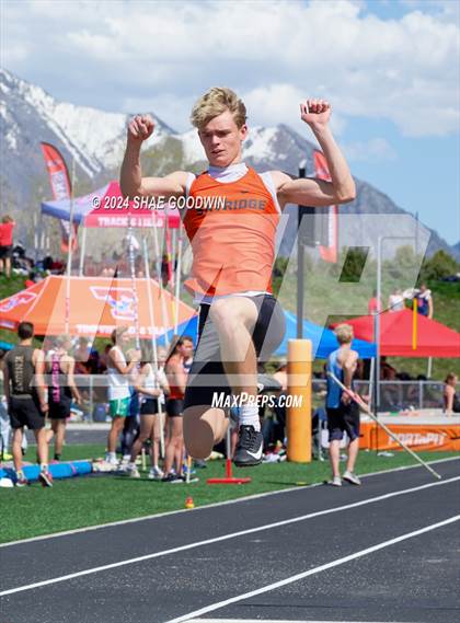 Thumbnail 3 in Utah County Invitational (Long Jump) photogallery.