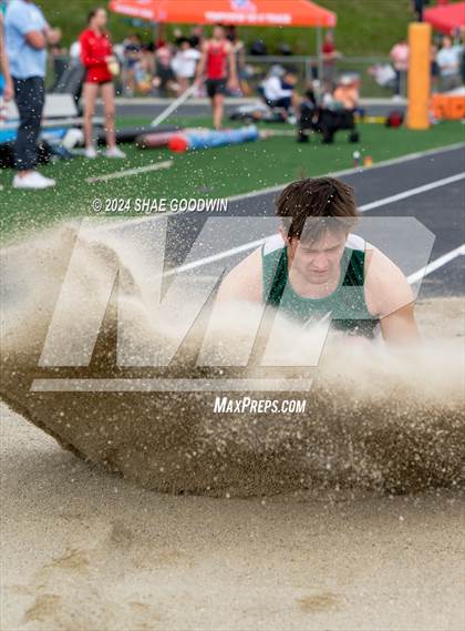 Thumbnail 1 in Utah County Invitational (Long Jump) photogallery.