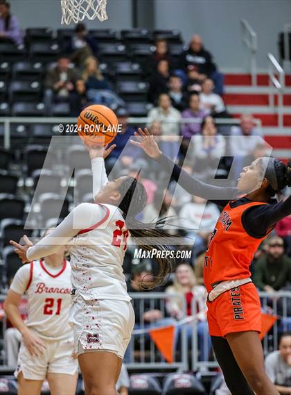 Thumbnail 2 in Putnam City @ Mustang photogallery.