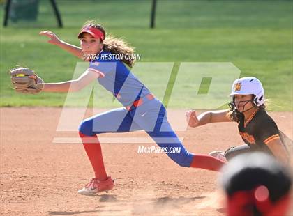 Thumbnail 1 in Los Alamitos vs. El Modena (Michelle Carew Classic) photogallery.