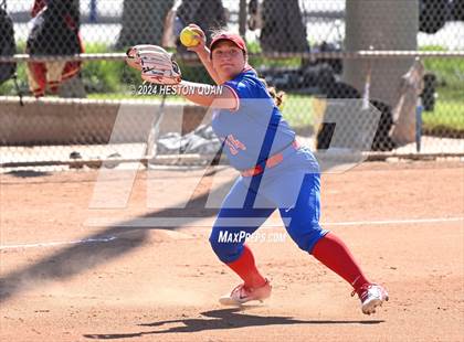 Thumbnail 3 in Los Alamitos vs. El Modena (Michelle Carew Classic) photogallery.