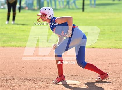 Thumbnail 2 in Los Alamitos vs. El Modena (Michelle Carew Classic) photogallery.