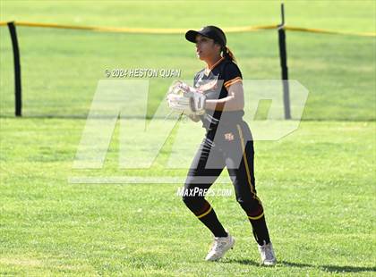 Thumbnail 2 in Los Alamitos vs. El Modena (Michelle Carew Classic) photogallery.