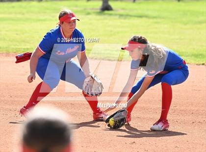 Thumbnail 2 in Los Alamitos vs. El Modena (Michelle Carew Classic) photogallery.