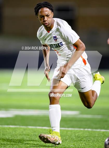 Thumbnail 2 in Grand Oaks vs Eisenhower (UIL 6A D1 Bi-District playoffs) photogallery.